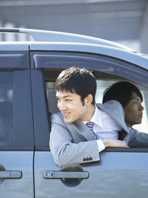 大事な愛車を守る5層構造の車カバー