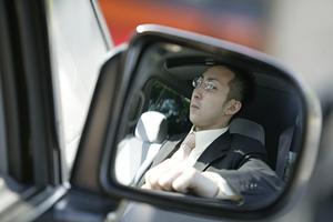 東京で運転手の派遣を依頼したいときには